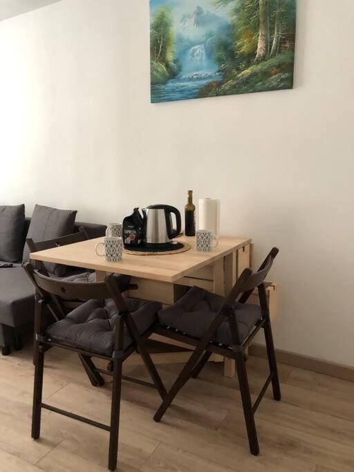 Superbe Appartement Meuble Refait A Neuf Tricastin 피에르랏트 외부 사진