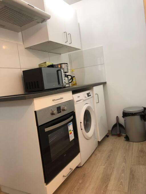 Superbe Appartement Meuble Refait A Neuf Tricastin 피에르랏트 외부 사진